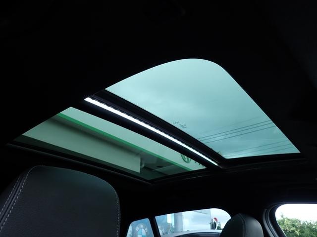 0550871A30261024W00415.jpg