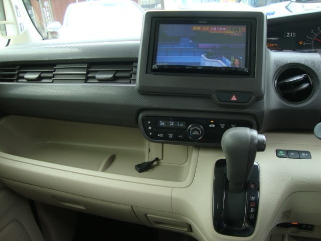 0840096A30260910W00110.jpg