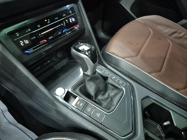 6061001800R8.jpg