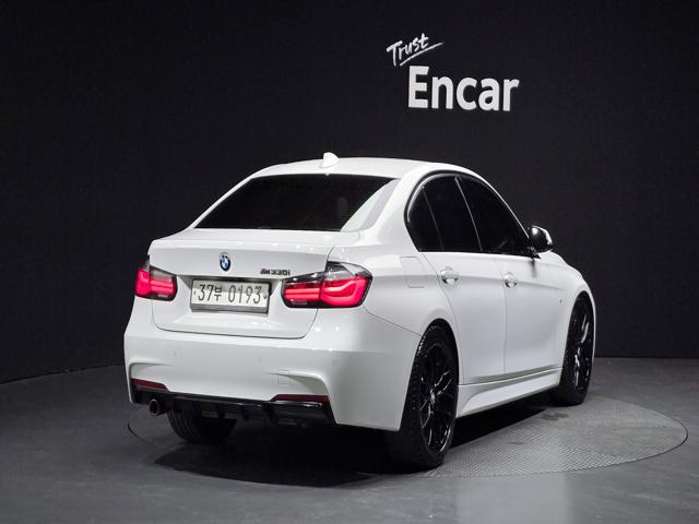 54eae60fd5035afe580ee61bb8065ce4.jpg