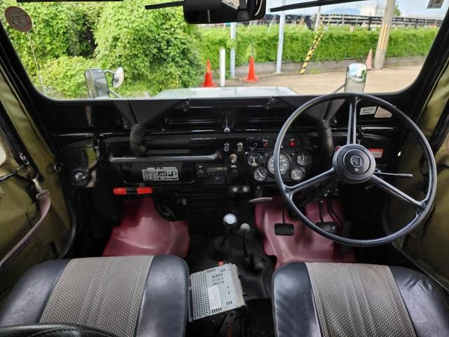 9730742A30261001W00202.jpg