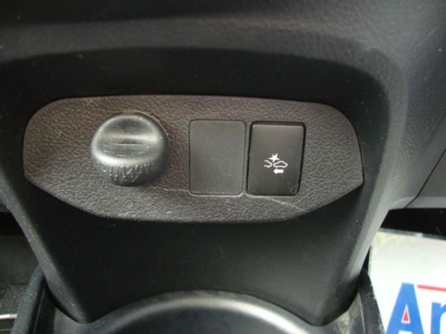 0840096A30260730W00306.jpg