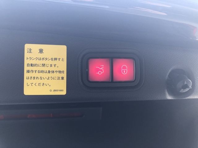 05e05b6cacbae0d4c3647c90a93484c7.jpg