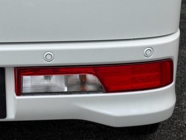 0502543A30260926W00313.jpg