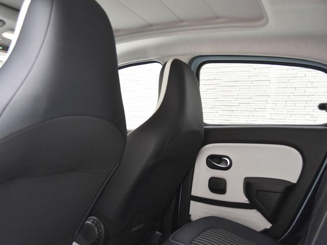 9200363A30260927W00310.jpg