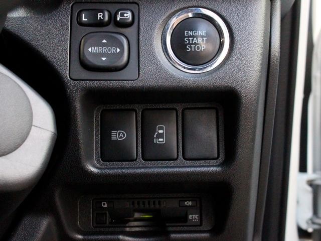 0300150A30261001W00215.jpg
