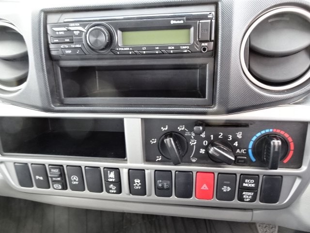 eafc4143072e83221c1baebd104b38e6.jpg