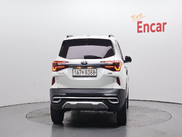 4b7d720078f2e3810b7fa276de6ff961.jpeg