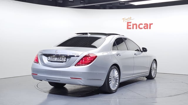 0ce9ab32fcd68173f90a69ceed5ee9cb.jpg