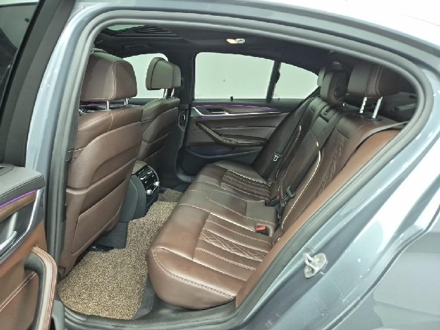 6071002622R12.jpg
