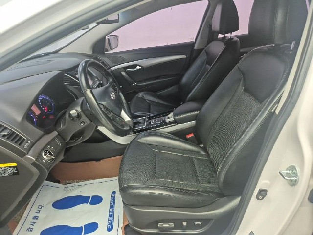 6071502344R11.jpg