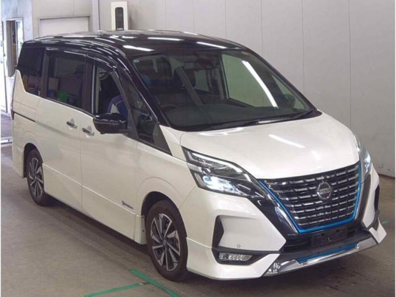 2021 Nissan Serena Standard for sale in Kenya
