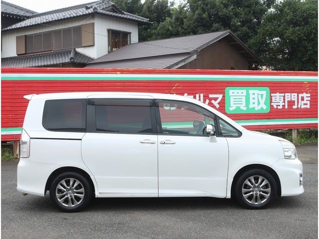 c12d6935e395e25840da081ecbb2a914.jpg