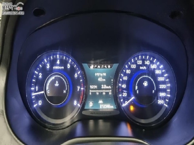 f1aed1a8437060599ffc813cce341ba4.jpeg