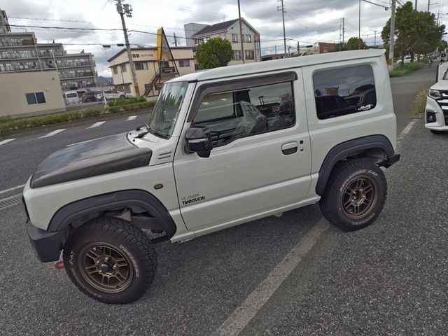 3803502120947daebf5ff3daa56285a8.jpg