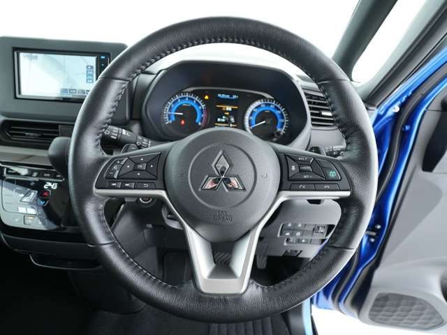 cee381f98f31d126c6620bc2771e3aa3.jpg