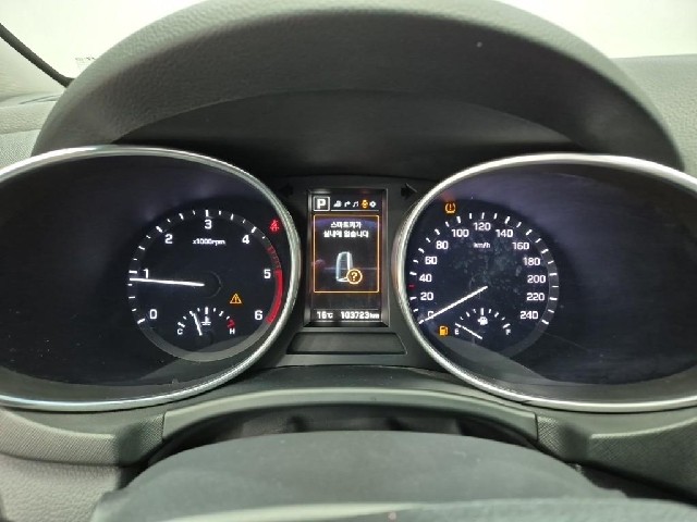 6101501652R6.jpg