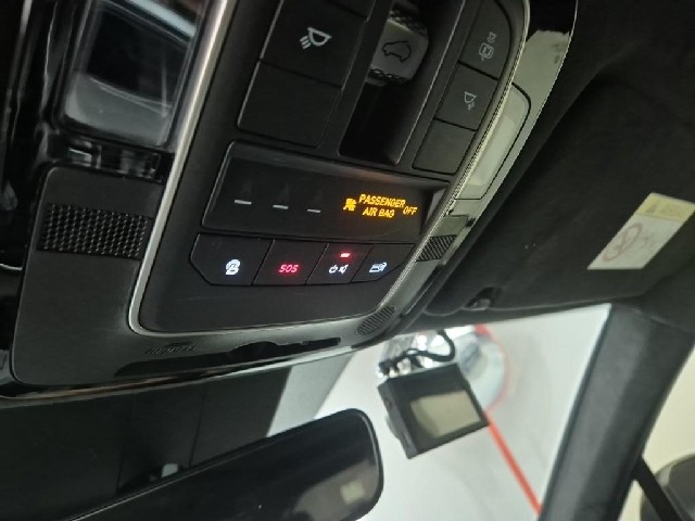 6101001169R18.jpg