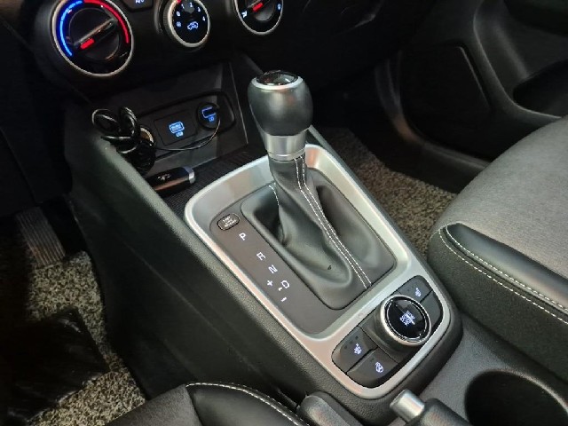 6101501708R8.jpg