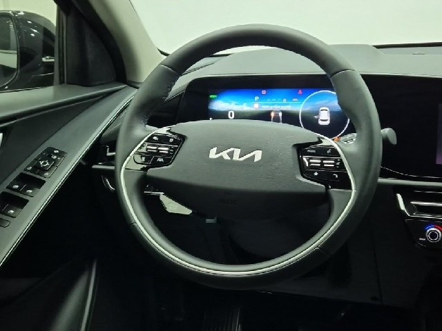 6101000848R9.jpg
