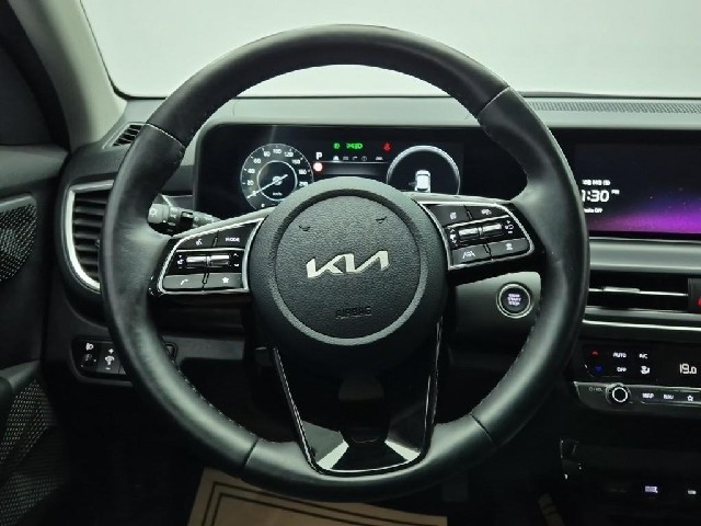 6101001640R9.jpg