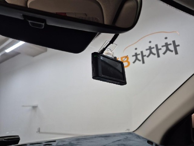6101500096R16.jpg