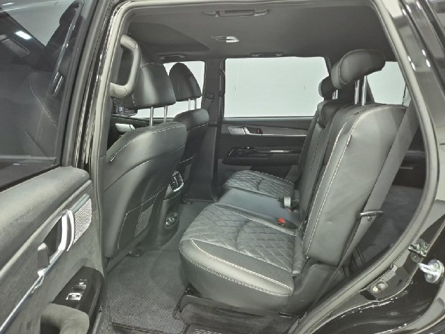 6101000152R12.jpg