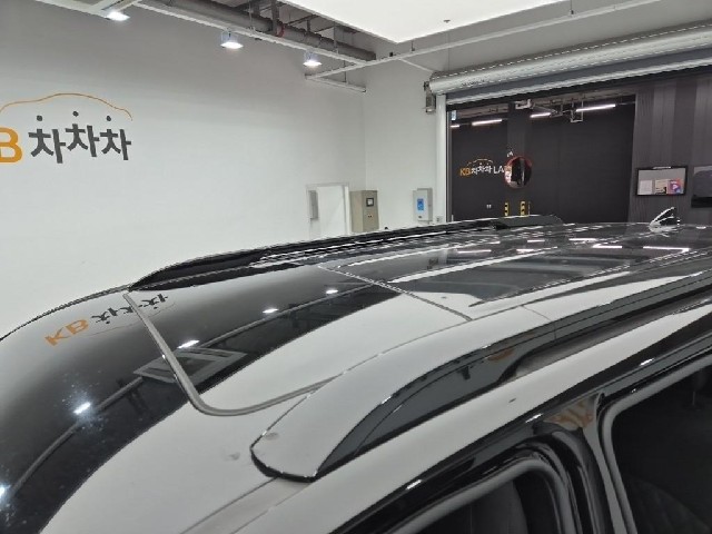 6101000152R13.jpg