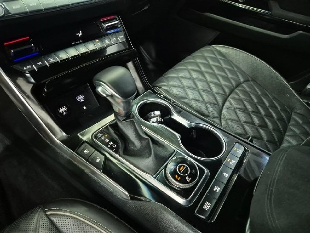 6101000152R8.jpg