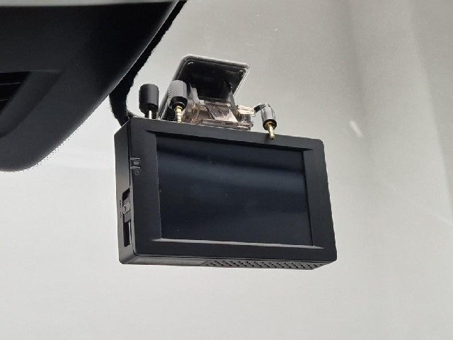 6101001756R15.jpg
