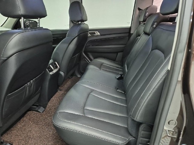6101001090R12.jpg