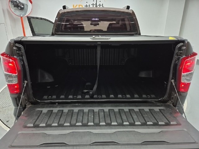 6101001090R18.jpg
