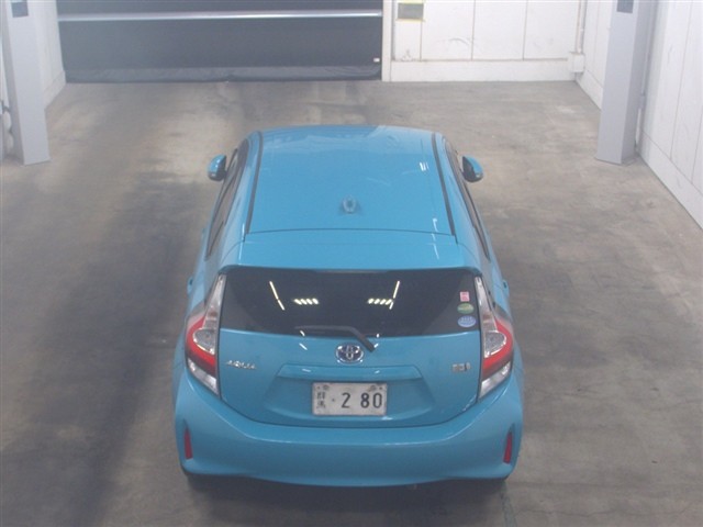 06d2bc7c5eea357923cffa8cda56df55.jpg