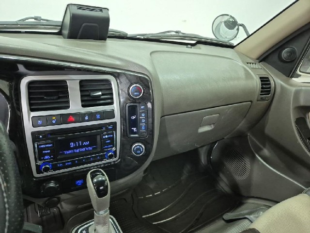 6101000682R9.jpg