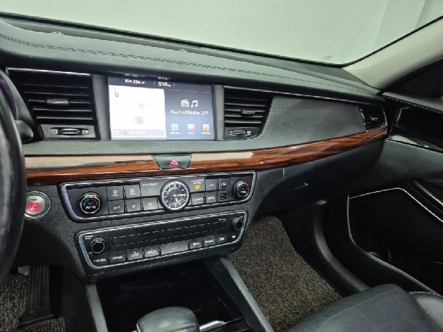6101001226R10.jpg