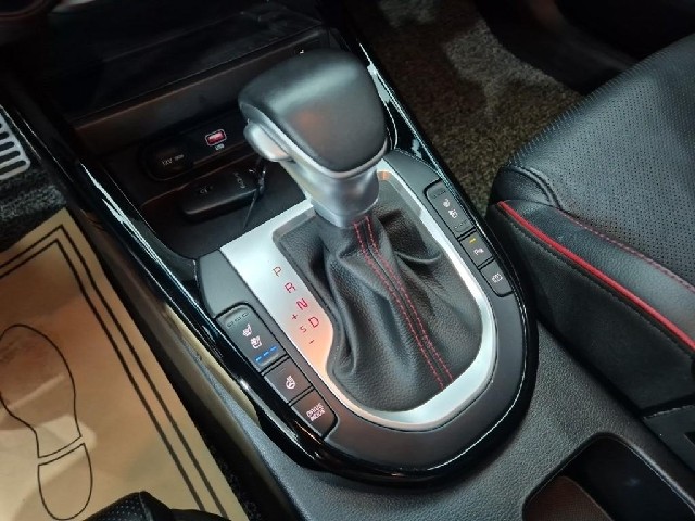 6101001179R8.jpg