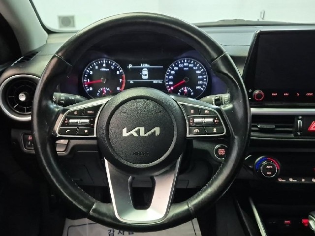 6101500257R9.jpg