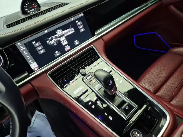 6101500584R10.jpg