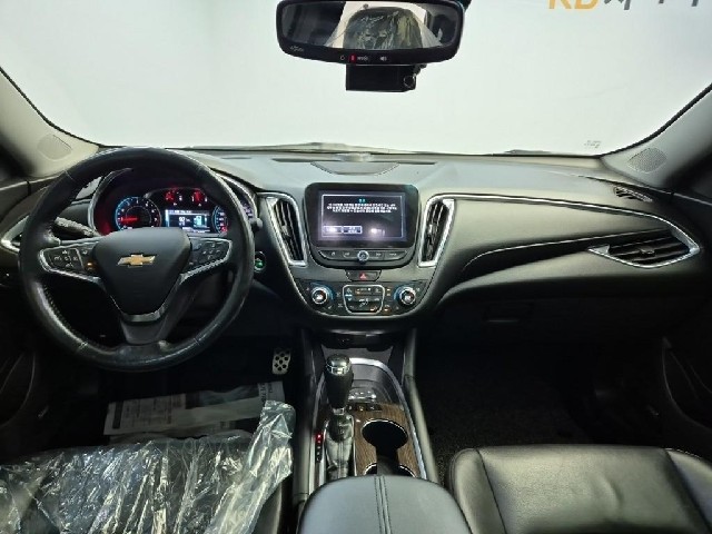 6101501829R7.jpg
