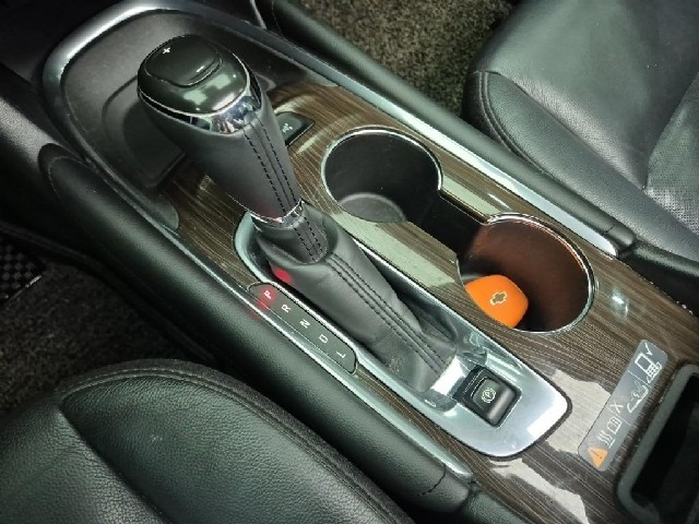 6101001892R8.jpg