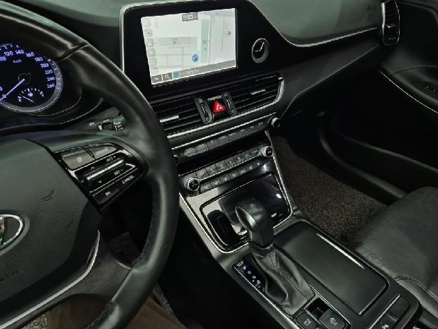 6101001997R10.jpg