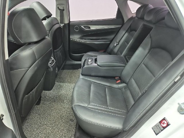6101001997R12.jpg