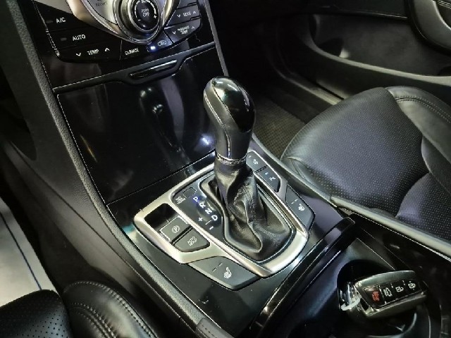 6101501351R8.jpg