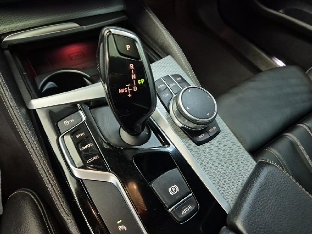 6101501661R8.jpg