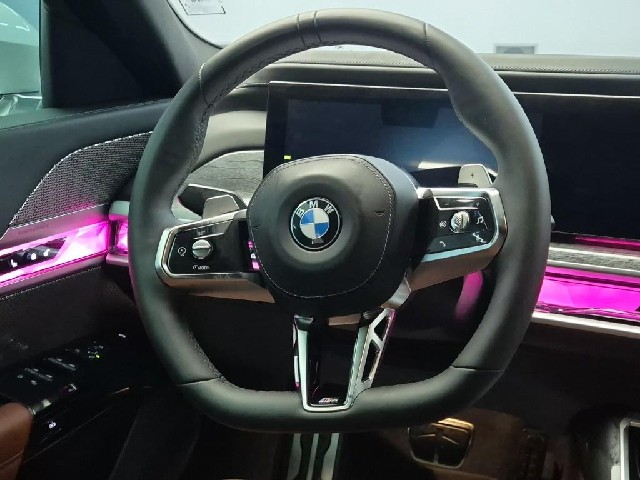 6081500778R9.jpg