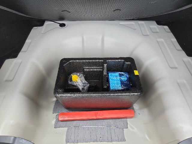 lotterental_100959420_pNxD2_5.jpg