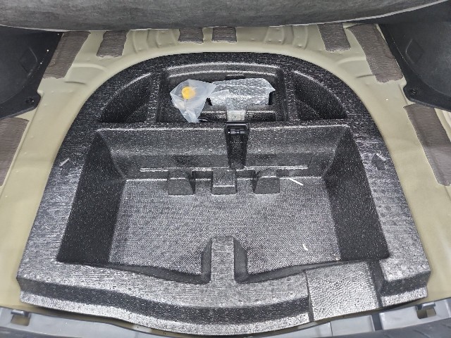 lotterental_224210177_Tii7Y_8.jpg