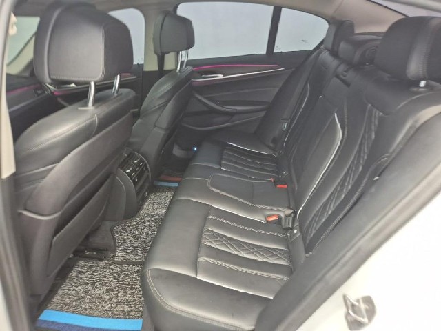6081500609R12.jpg