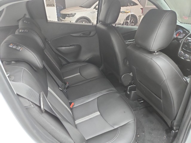 lotterental_092615706_DJqT9_10.jpg
