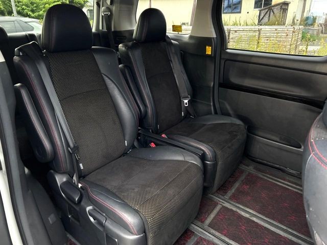 511a215a109e4cab93ca3efbc83b85bd.jpg